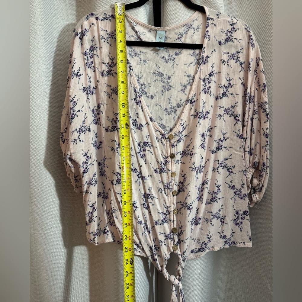 Floral Tie Front Blouse Size 3X | Boho Button Front Top - Picture 6 of 6